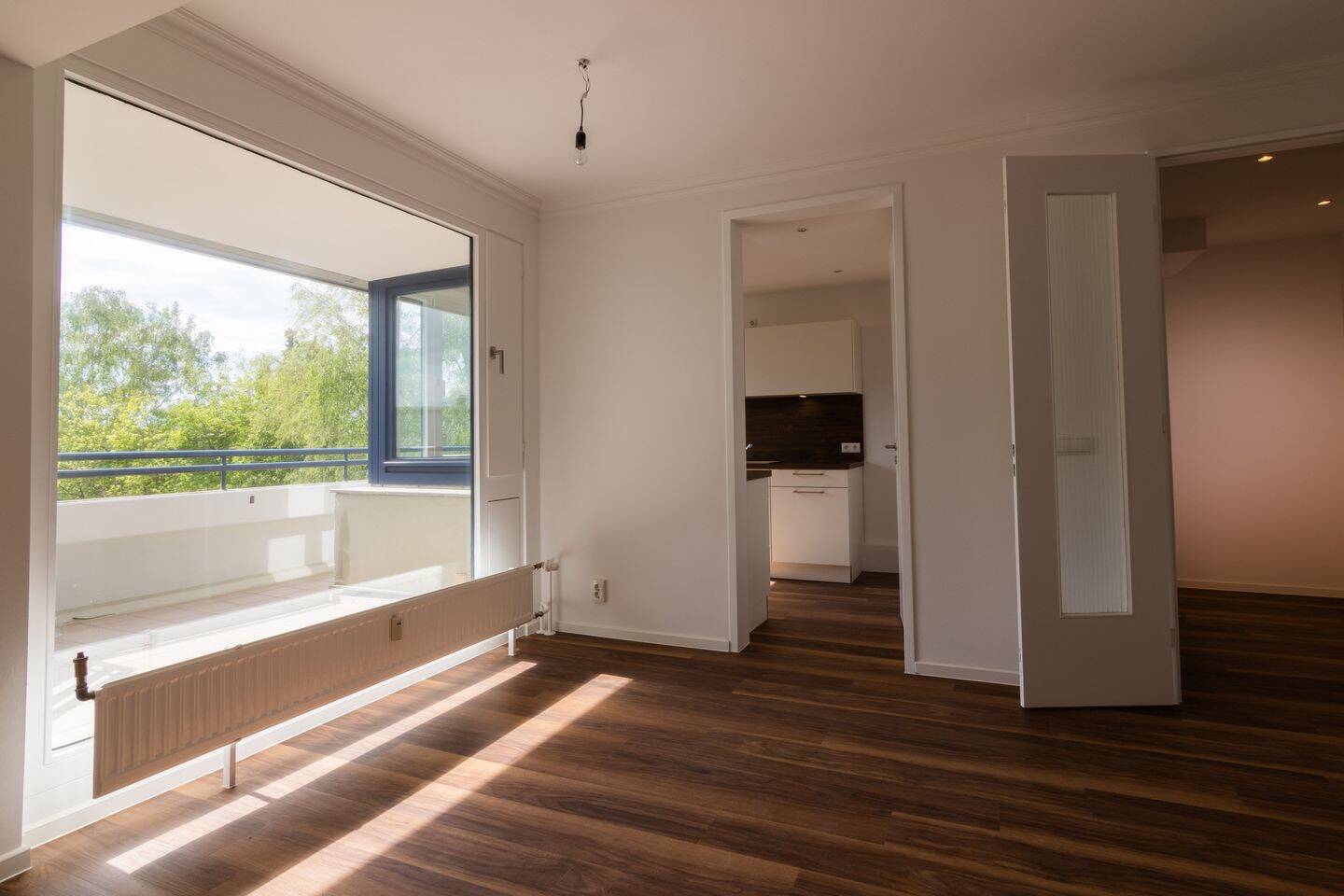 Privat an Privat /OHNE Makler / Wohnen, wo Zehlendorf am sch\u00f6nsten ist \u2013 gro\u00dfz\u00fcgige, 2019 sanierte 3 Zimmer Wohnung mit Balkon – Berlin – Vorschaubild 5