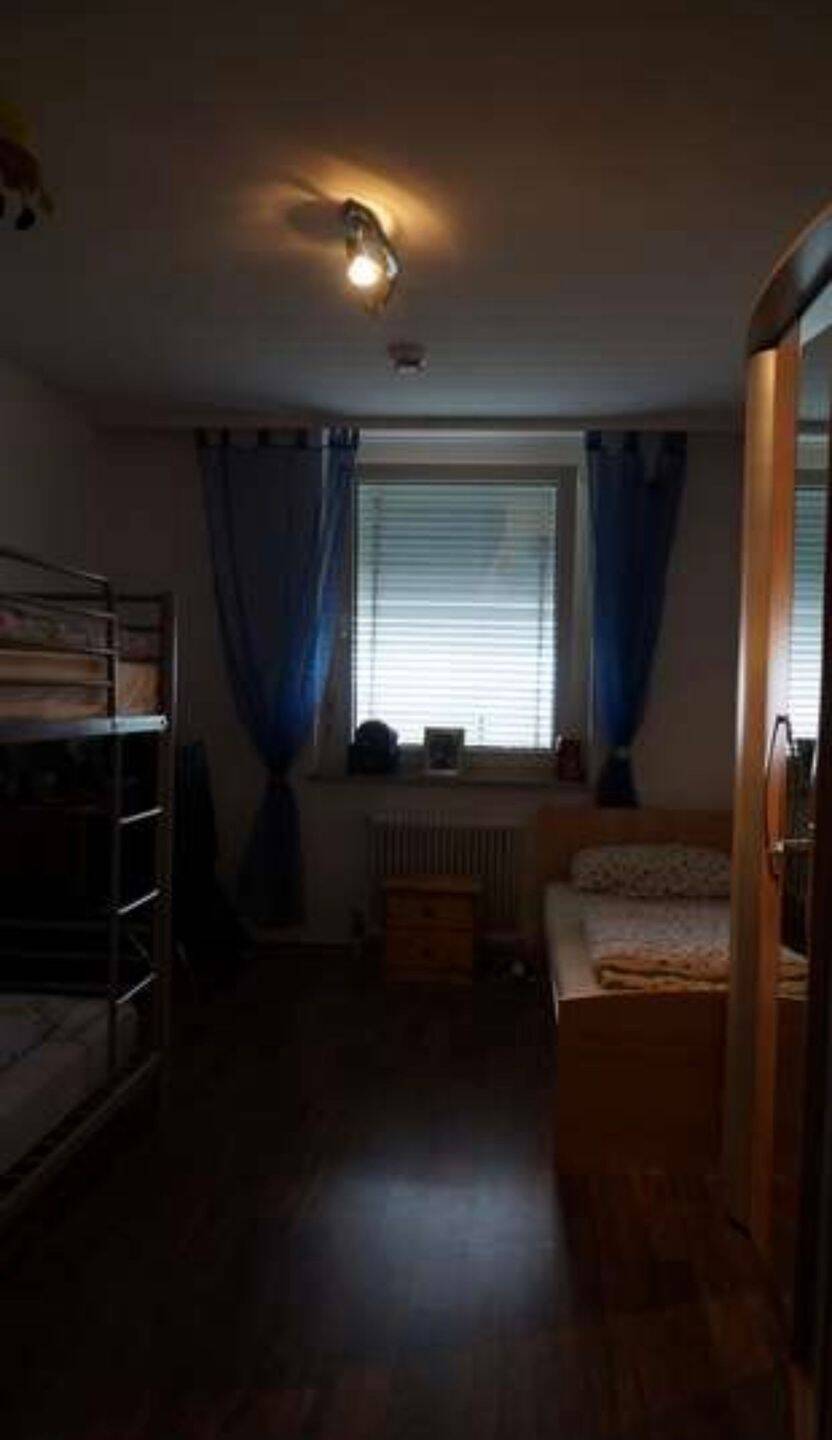 3,5 Zimmer Wohnung mit 98qm Küche Aufzug 2 Balkone zu vermieten – Reutlingen – Vorschaubild 8