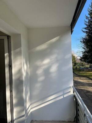 Schöne helle frisch renovierte und sofort verfügbaren, 3 Zimmerwohnung mit Balkon – 6577 Heldrungen – Vorschaubild 6