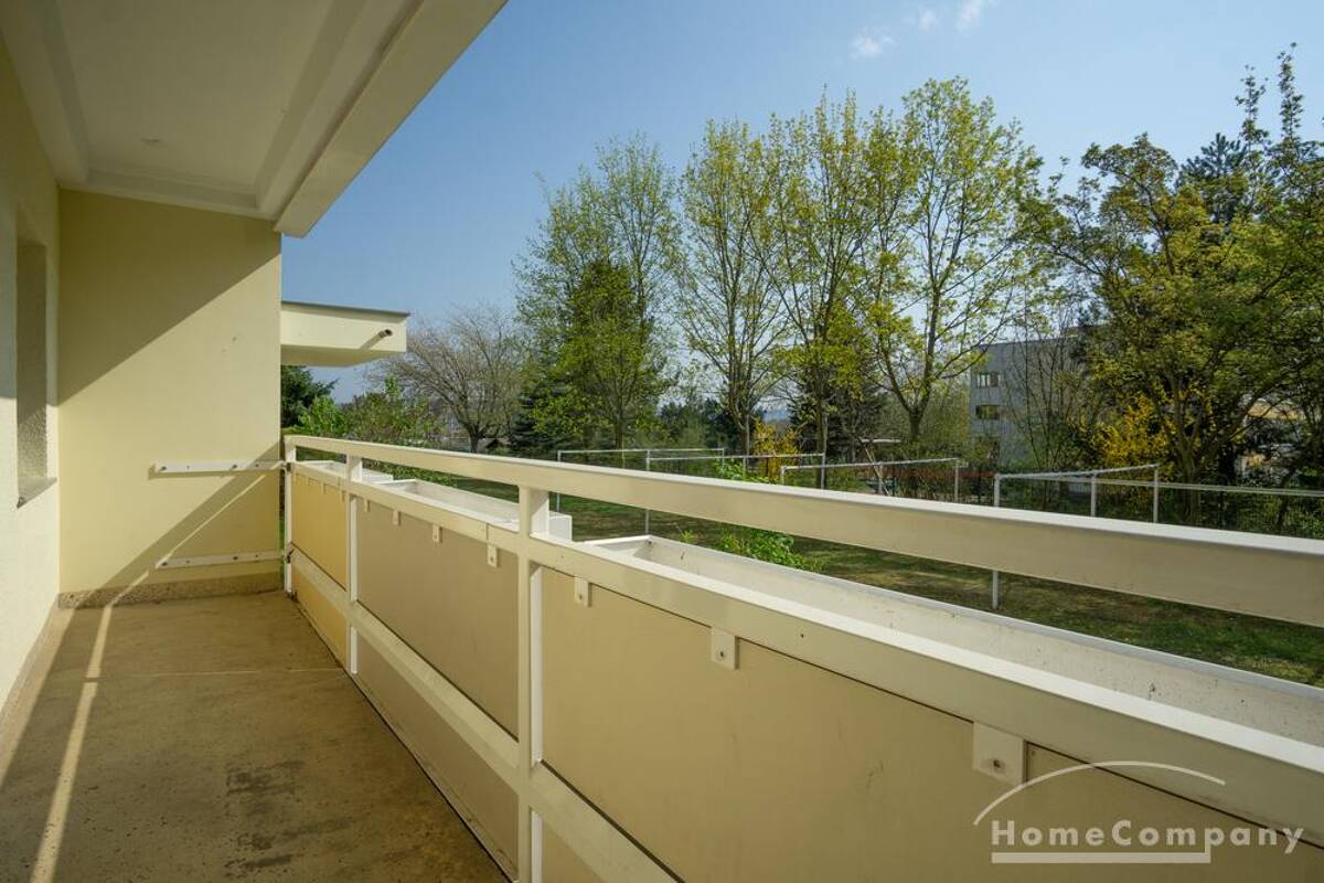 20311 HomeCompany Dresden Möbliert/Furnished 3-Zimmer Wohnung mit Balkon in Dresden-Strehlen max. 4 Personen – 1219 Dresden – Bild 1 von 9