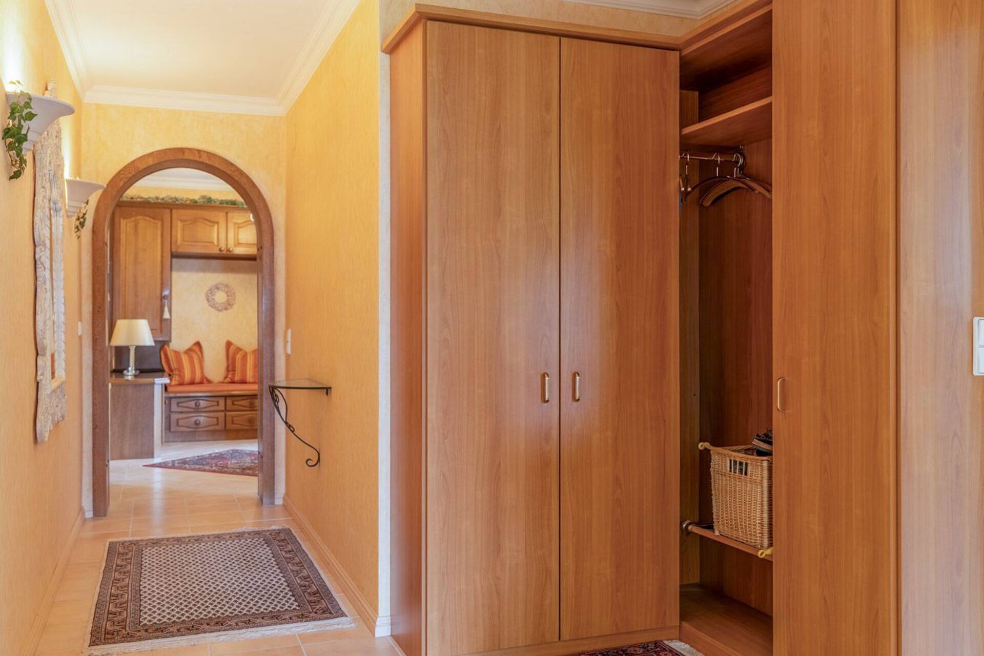 Haus in 82041 Oberhaching mit 434 m² kaufen
