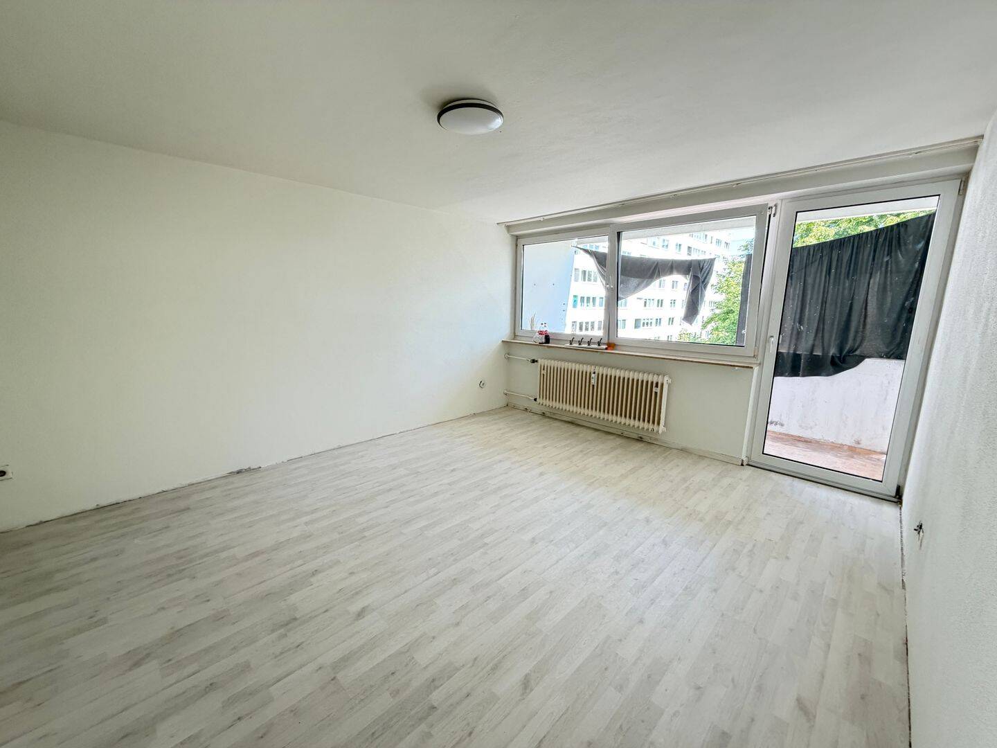 Charmante 3-Zimmer-Wohnung in verkehrsgünstiger Lage in Ingolstadt-Ost – Ingolstadt – Vorschaubild 6