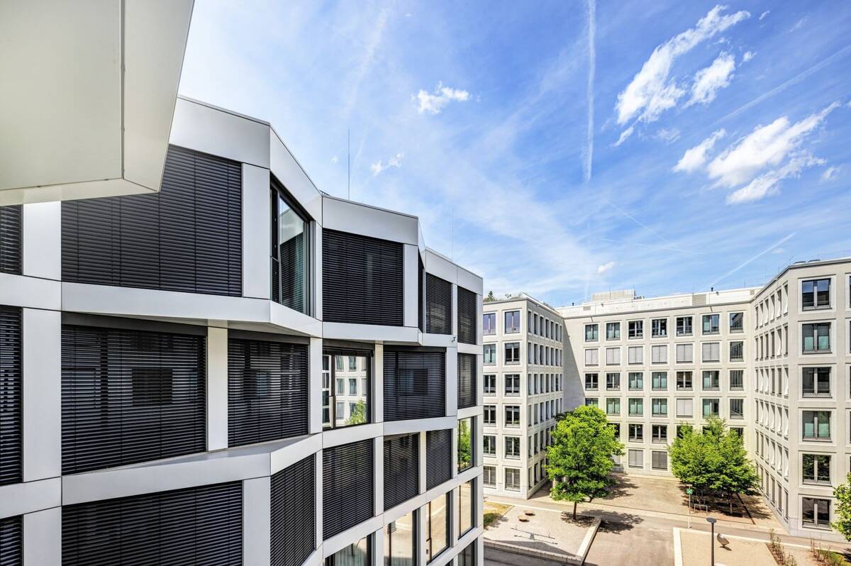Friends Tower: Großzügiges 1,5-Zimmer Apartment - frei in Absprache – 80639 München – Bild 1 von 9