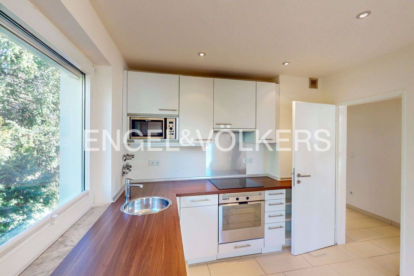Stilvolle 3-Zimmer-Wohnung mit durchdachtem Grundriss und Balkon – Wiesbaden – Vorschaubild 7