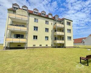 Großzügige Familienwohnung mit Sonnenbalkon und Gartenmitbenutzung