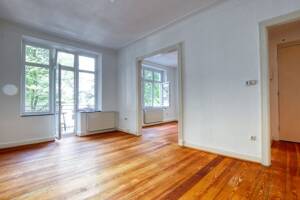 DREAMHOUSE Immobilien: Großzügige Altbauwohung mit viel Charme
