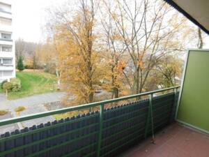 ***Großzügige 2-Zimmerwohnung mit modernisiertem Bad und 2 Balkone... ohne Wandtapeten*** – 47226 Duisburg – Vorschaubild 6