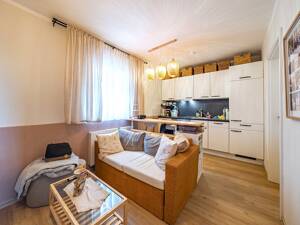 Kleine, modernisierte 2-Zimmer-Eigentumswohnung in City-Nähe – 26135 Oldenburg – Vorschaubild 2