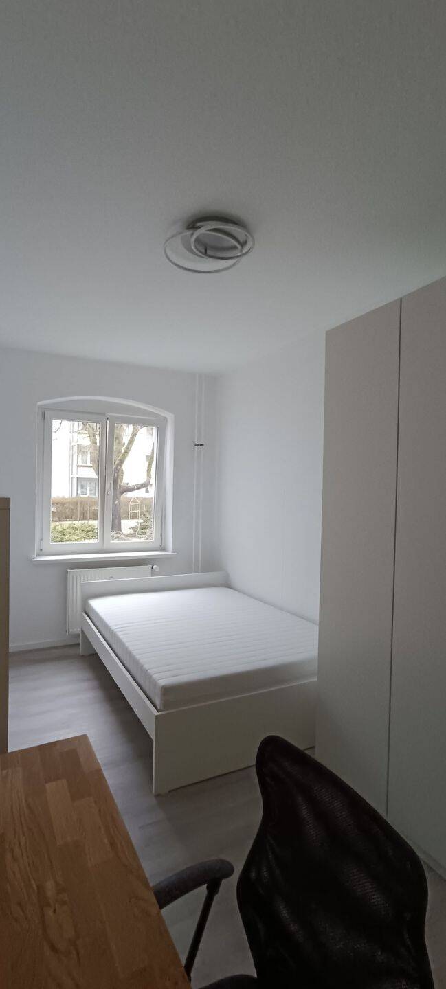 WG-Zimmer möbliert in ruhiger und zentraler Lage – Berlin – Vorschaubild 2