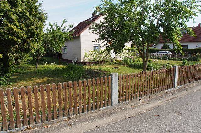 Einfamilienhaus mit ebenerdigem Grundstück in ruhiger Wohnlage der Marktgemeinde Wallersdorf – Wallersdorf – Vorschaubild 4