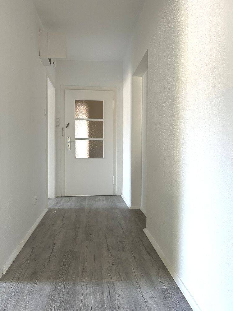 Wenn Wände reden könnten, würden sie dich feiern – Solingen – Vorschaubild 4