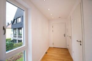 AIGNER - Stilvoll sanierte 3-Zimmer-Wohnung in Bestlage am Englischen Garten – 80939 München – Vorschaubild 7