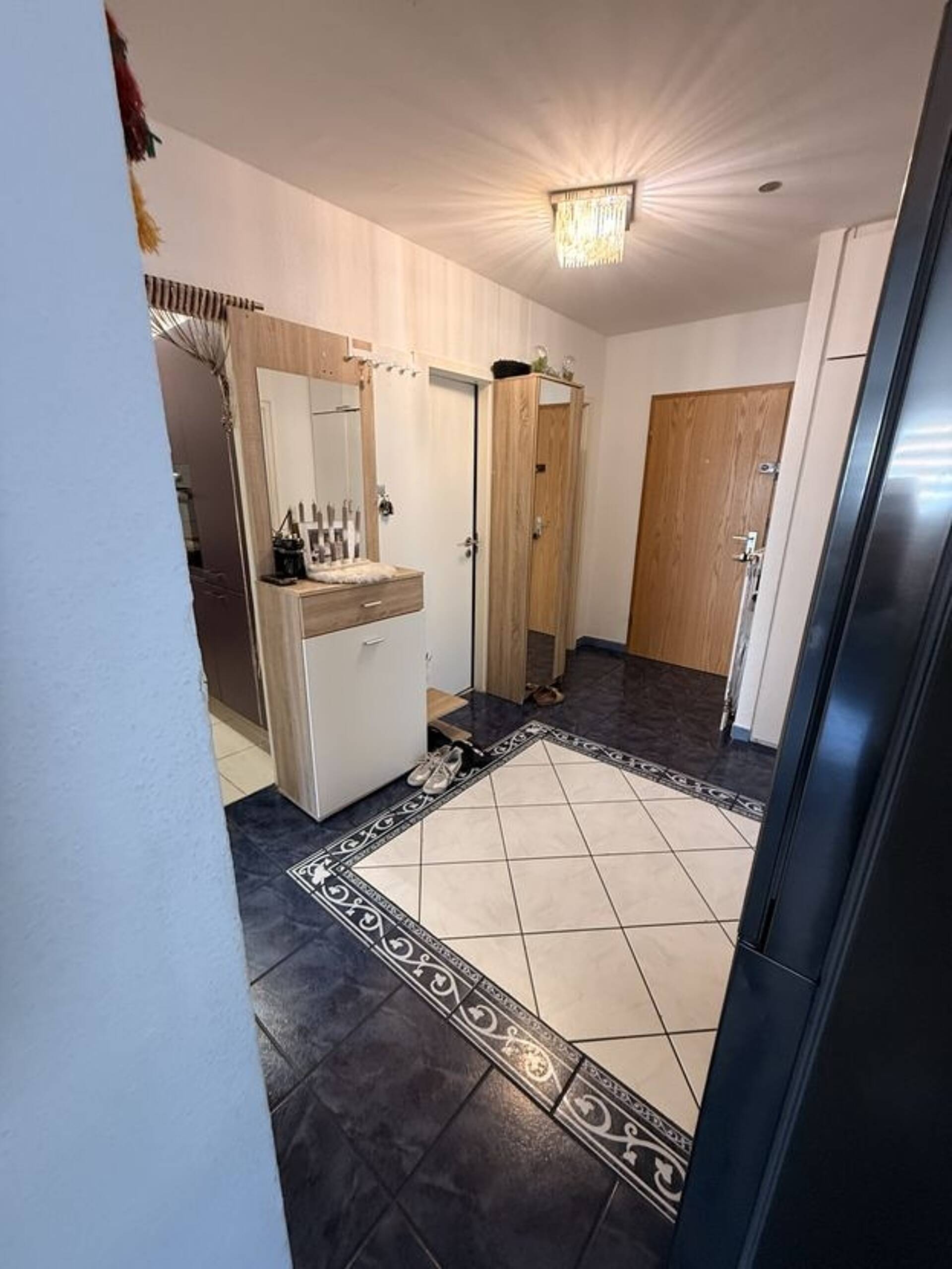 Etagenwohnung in 51067 Köln mit 89 m² kaufen