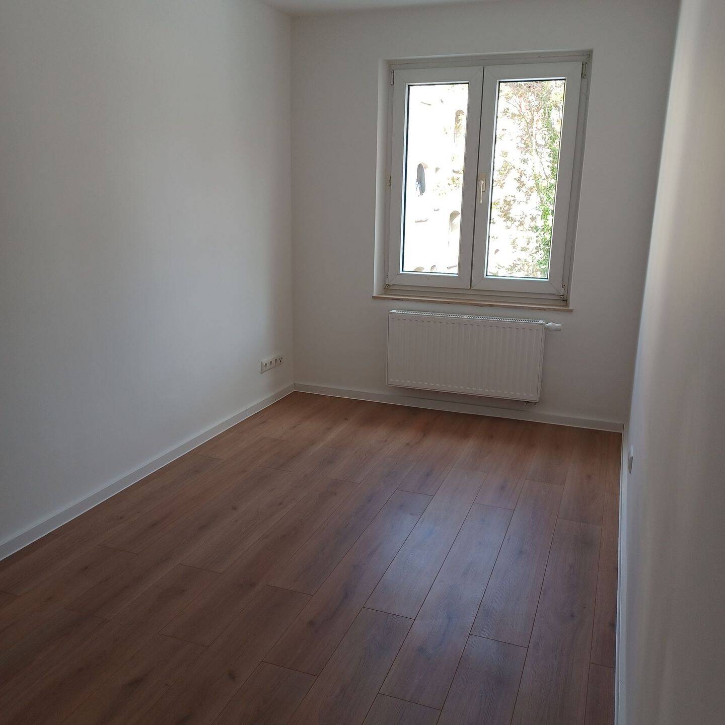 Freundliche, renovierte 3-Zimmer-Wohnung in zentraler Lage – Nürnberg – Vorschaubild 4