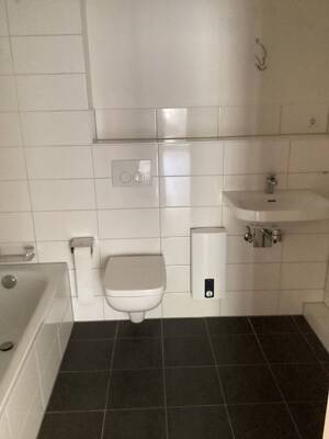 Zuhause fühlen: individuelle 4-Zimmer-Wohnung – 23556 Lübeck – Vorschaubild 7