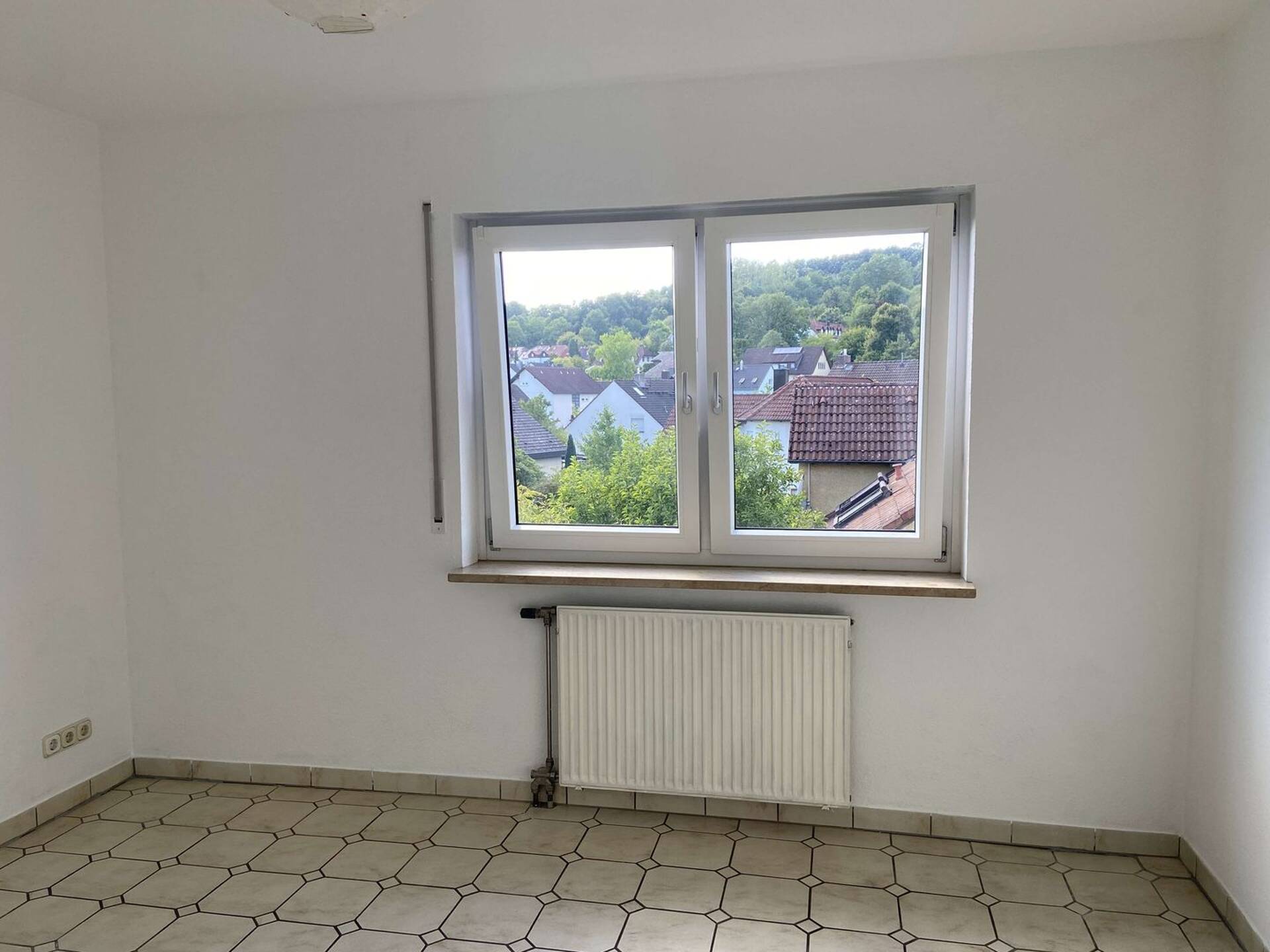Dachgeschosswohnung in 91301 Forchheim mit 89 m² kaufen