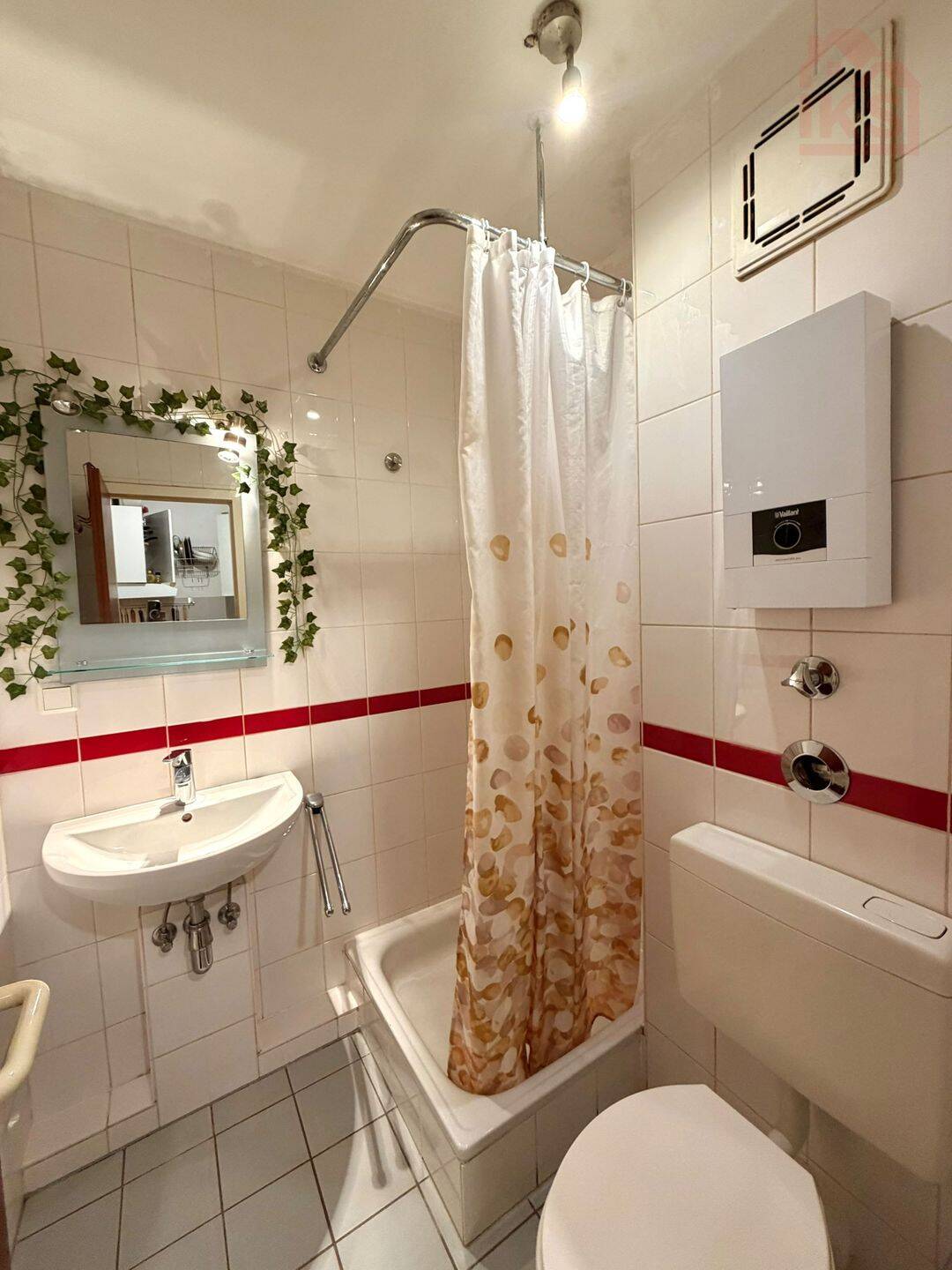 Schönes möbliertes1Zimmer Apartment mit Balkon In Saarbrücken-Sankt Johann zu vermieten. – Saarbrücken – Vorschaubild 7