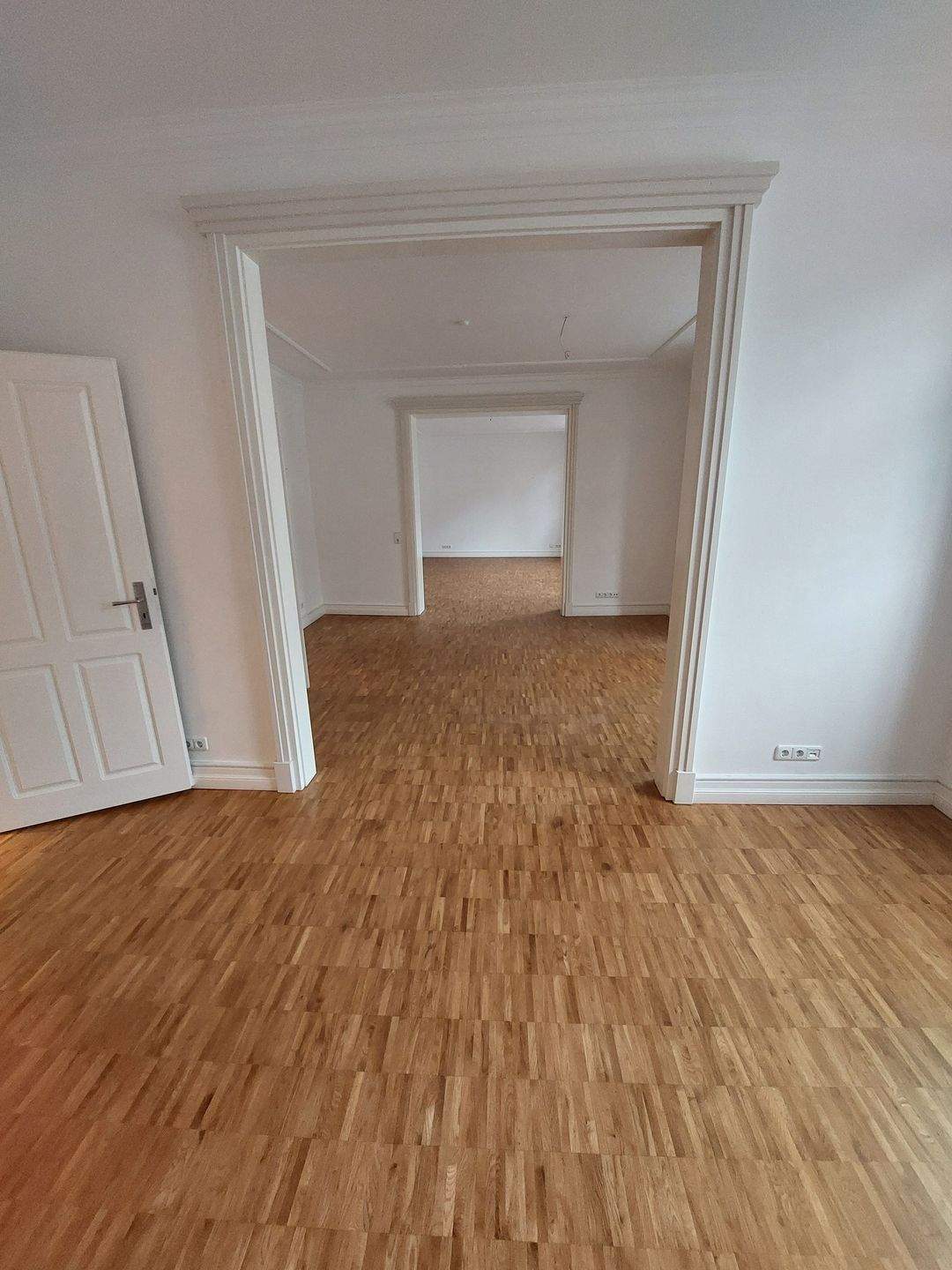 Exklusive 7 ZKB-Altbauwohnung in der Trierer Innenstadt – Trier – Vorschaubild 5