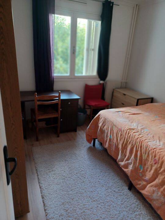 1 pièce 10 m² · à Saint-Brieuc · 10 m² · 320 €/mois