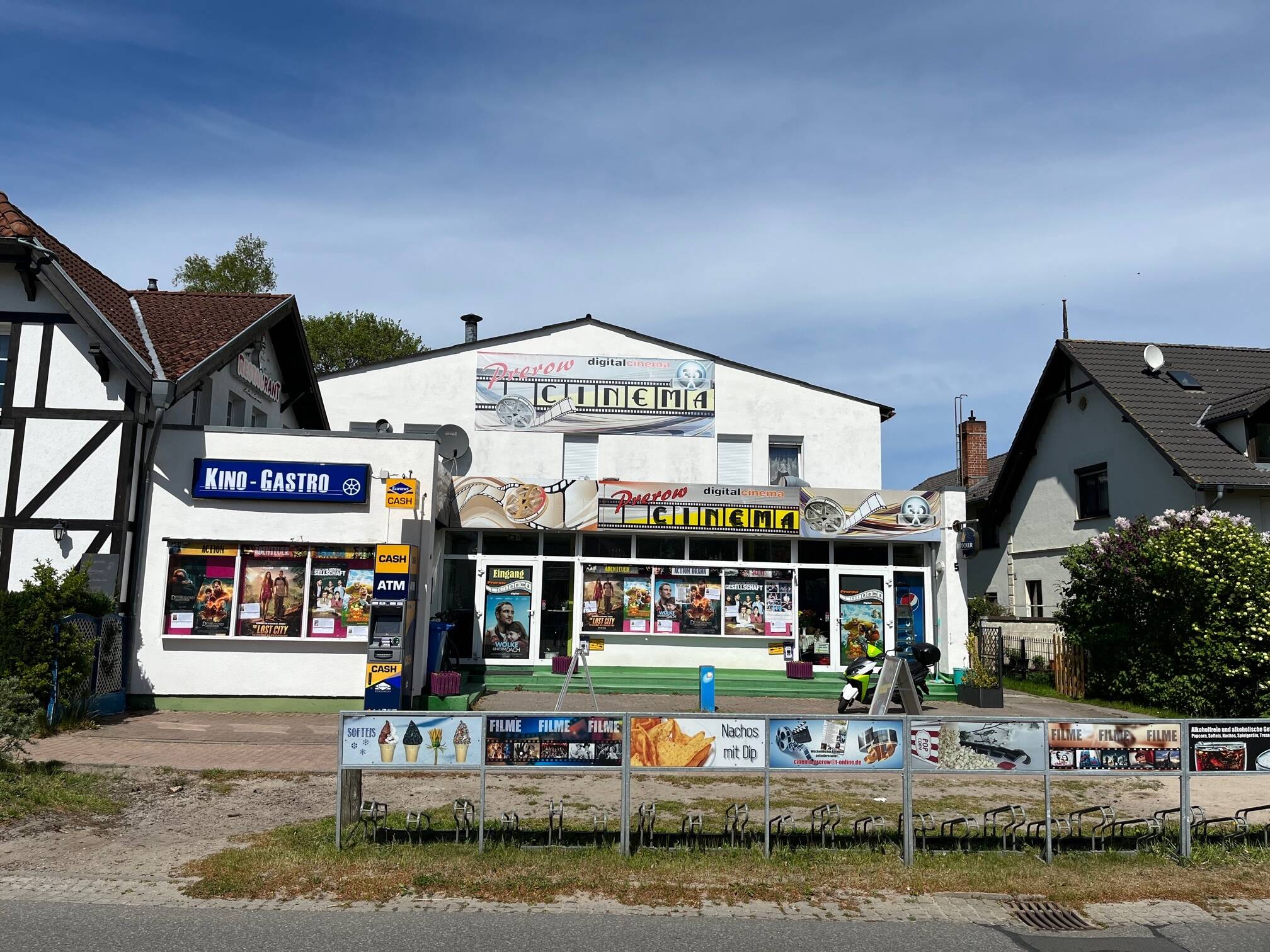 Ihre Ideen sind gefragt: Kino auf großem Grundstück in bester Geschäftslage in 18375 Ostseebad Prerow – Prerow – Vorschaubild 2