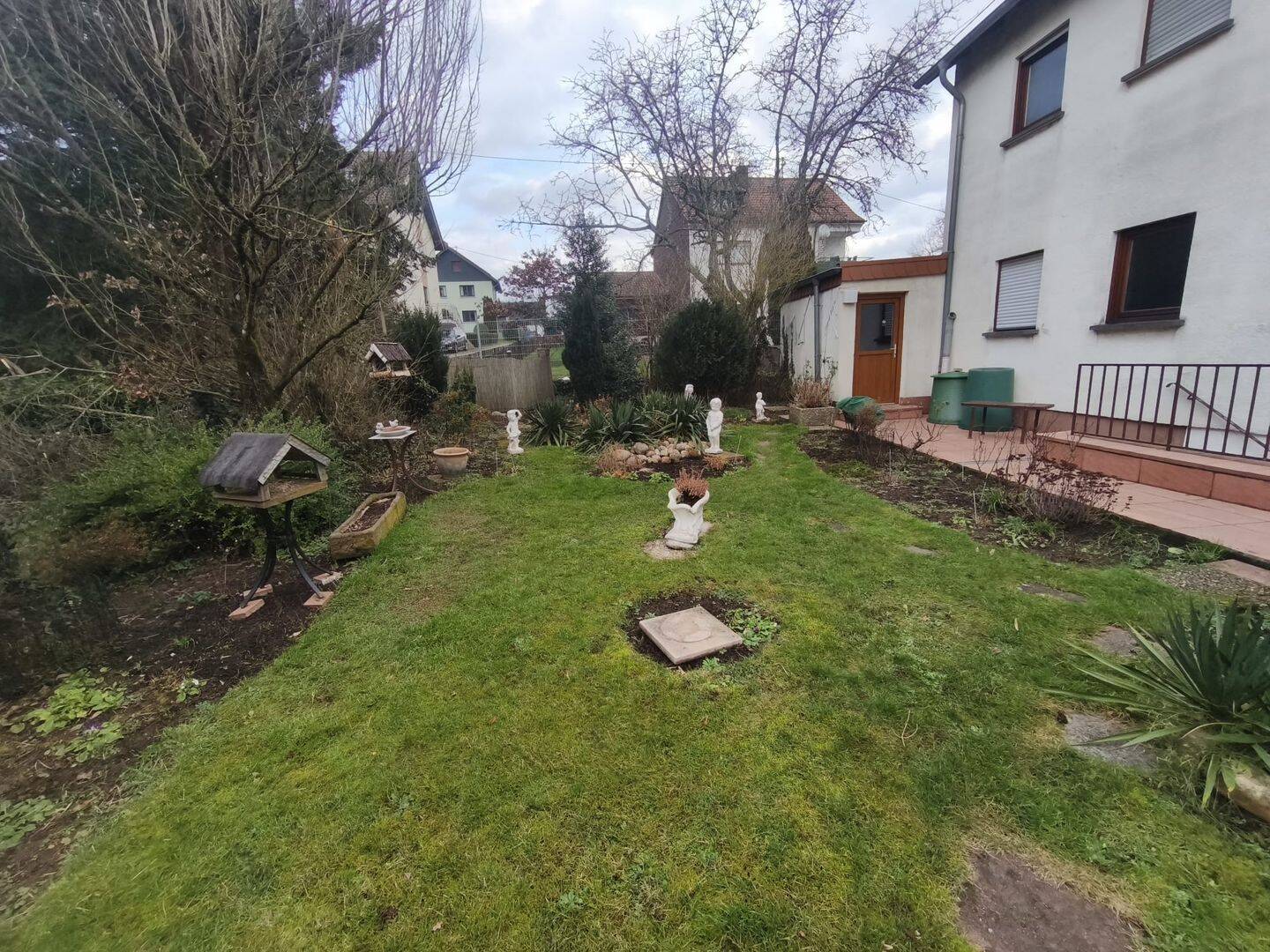 Attraktives Zweifamilienhaus in ruhiger Lage – Schiffweiler – Vorschaubild 4