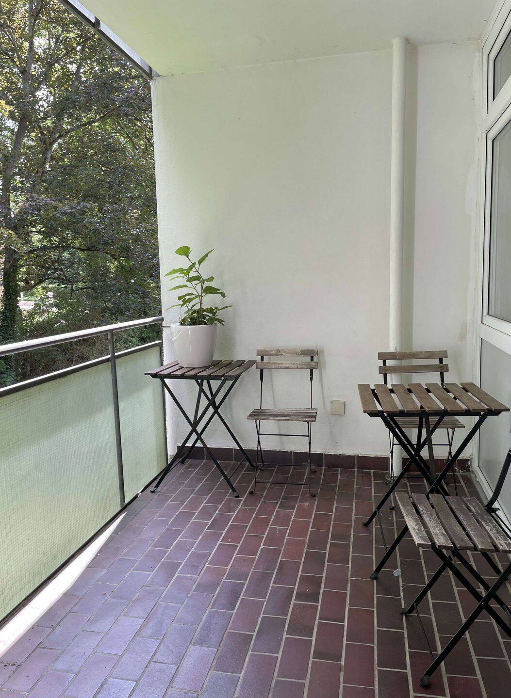 gemütliche 2-Zimmer-Wohnung - vollständig möbliert - im Herzen Grunewalds - ausgezeichnete Wohnlage- safe area- – Berlin – Vorschaubild 5