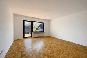 Einziehen & wohlfühlen: 4 Zimmer Wohnung mit Sonnenbalkon + Galerie – 22391 Hamburg – Vorschaubild 2