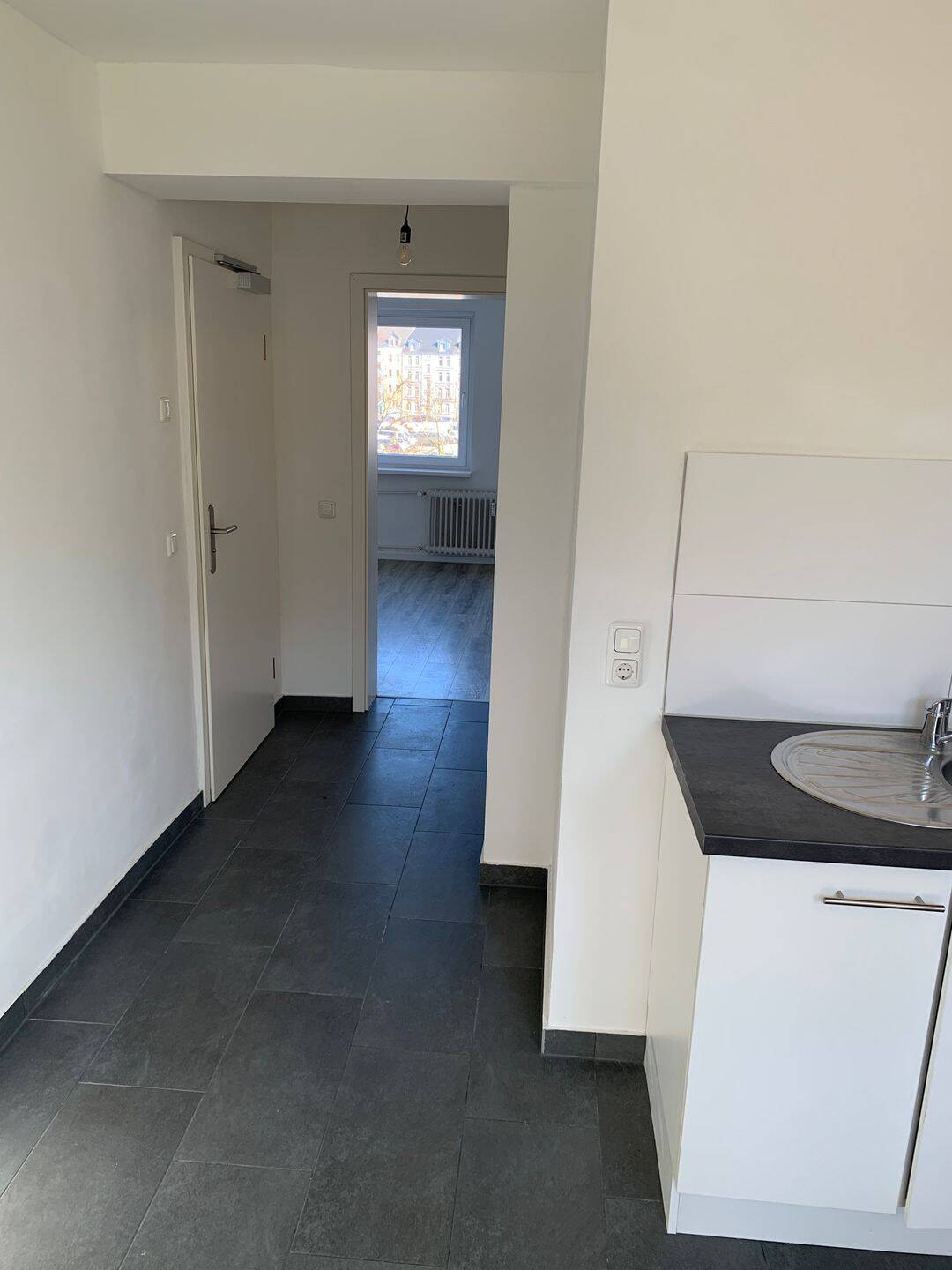 Kiel - Am Wilhelmsplatz: Die MODERNE und freie 3 Zimmer Eigentumswohnung mit 3 Balkonen im 2.0G – Kiel – Vorschaubild 5