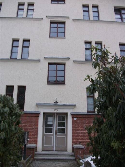 +++ 2 Zimmer Wohnung+ STELLPLATZ + Bad mit Fenster +++ – Chemnitz – Vorschaubild 3