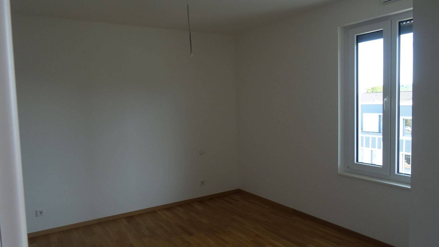 Wohnung auf dem Petrisberg in Trier zu vermieten (95 qm). Baujahr: 2022, 3 Zimmer, mit hochwertiger Einbauküche und Tiefgaragenstellplatz – Trier – Vorschaubild 5