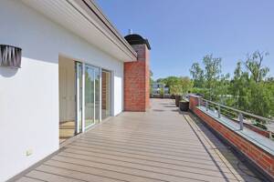Design- Penthouse mit spektakulärer Dachterrasse – 22041 Hamburg – Vorschaubild 2