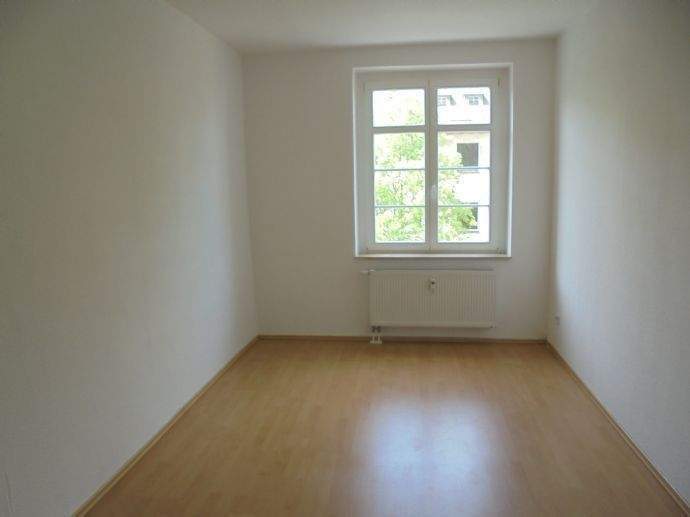 NETTE NACHBARN GESUCHT- SCHICKE WOHNUNG MIT LAMINAT – Chemnitz – Vorschaubild 8