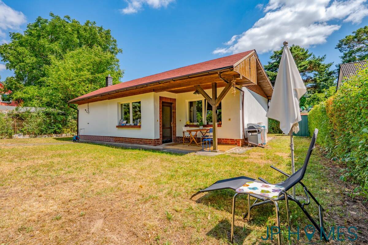 Wassernah & Waldidyll: Bungalow zwischen Krummer Laake und Kleiner Müggelsee – 12559 Berlin – Bild 1 von 9