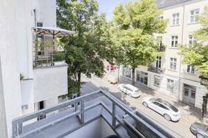 Bezugsfreie Altbauwohnung mit Balkon, Aufzug und Blick ins Grüne in Pankow – 13086 Berlin – Vorschaubild 3