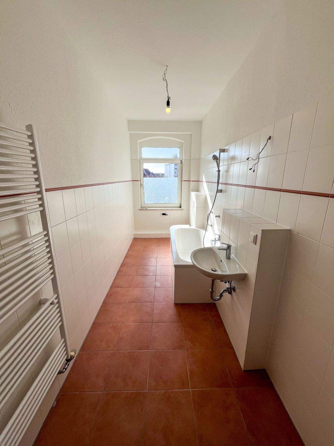 ERSTBEZUG NACH RENOVIERUNG !!! (KLEINE) 3 Zimmer-Wohnung sucht neue Mieter – Erfurt – Vorschaubild 8