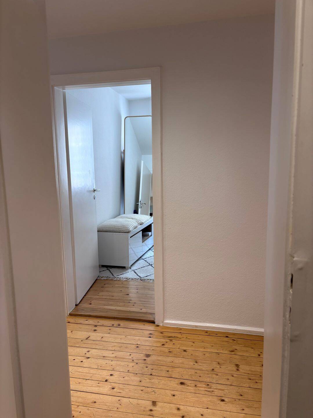 Gemütliche 2-Zimmerwohnung in begehrter Innenstadtlage – Nürnberg – Vorschaubild 3