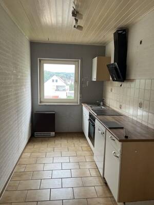 Helle 2-ZKB-Dachgeschosswohnung mit Balkon und Stellplatz in Trier-Pfalzel – 54293 Trier – Vorschaubild 9