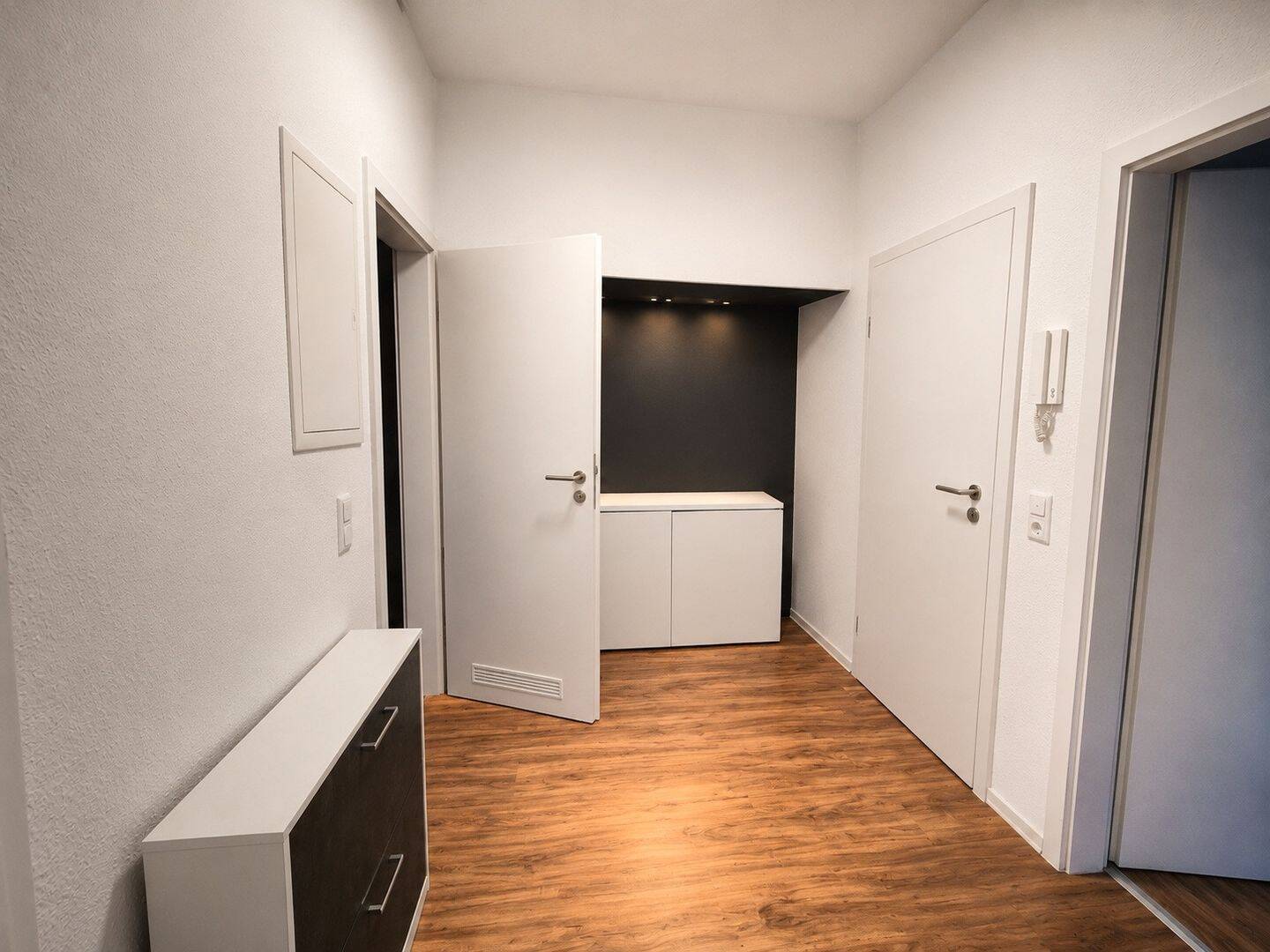 +++ Historischer Charme trifft modernen Wohnkomfort - 2-Zimmer-Wohnung in Dresden +++ – Dresden – Vorschaubild 2