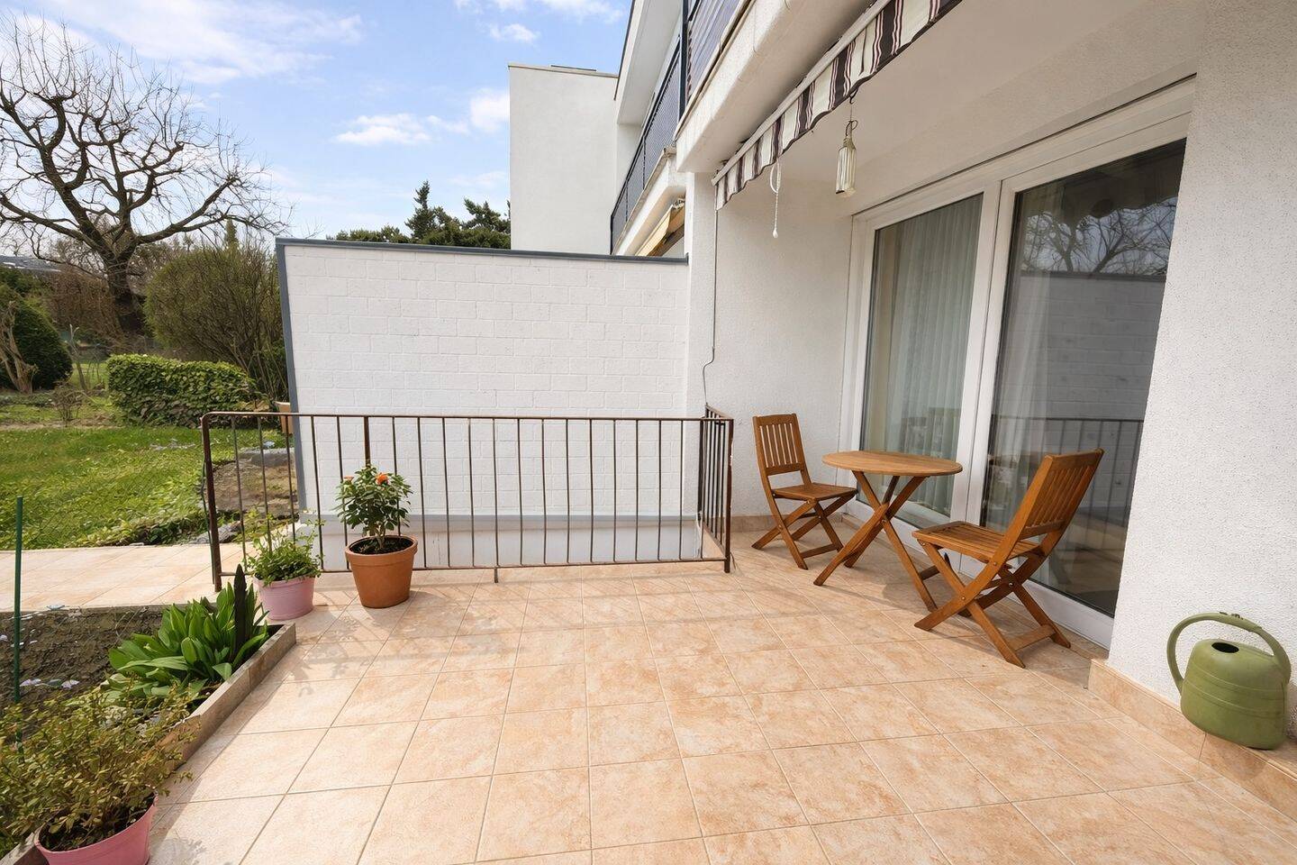 "Familientraum in Wiesbaden-Nordenstadt: 5-Zimmer-Reihenhaus mit großem Garten" – Wiesbaden – Vorschaubild 4