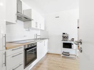 Schwanthalerhöhe - Zentral. Modern. Lichterfüllt. - Mit sonnigem Balkon! – 80339 München – Vorschaubild 4