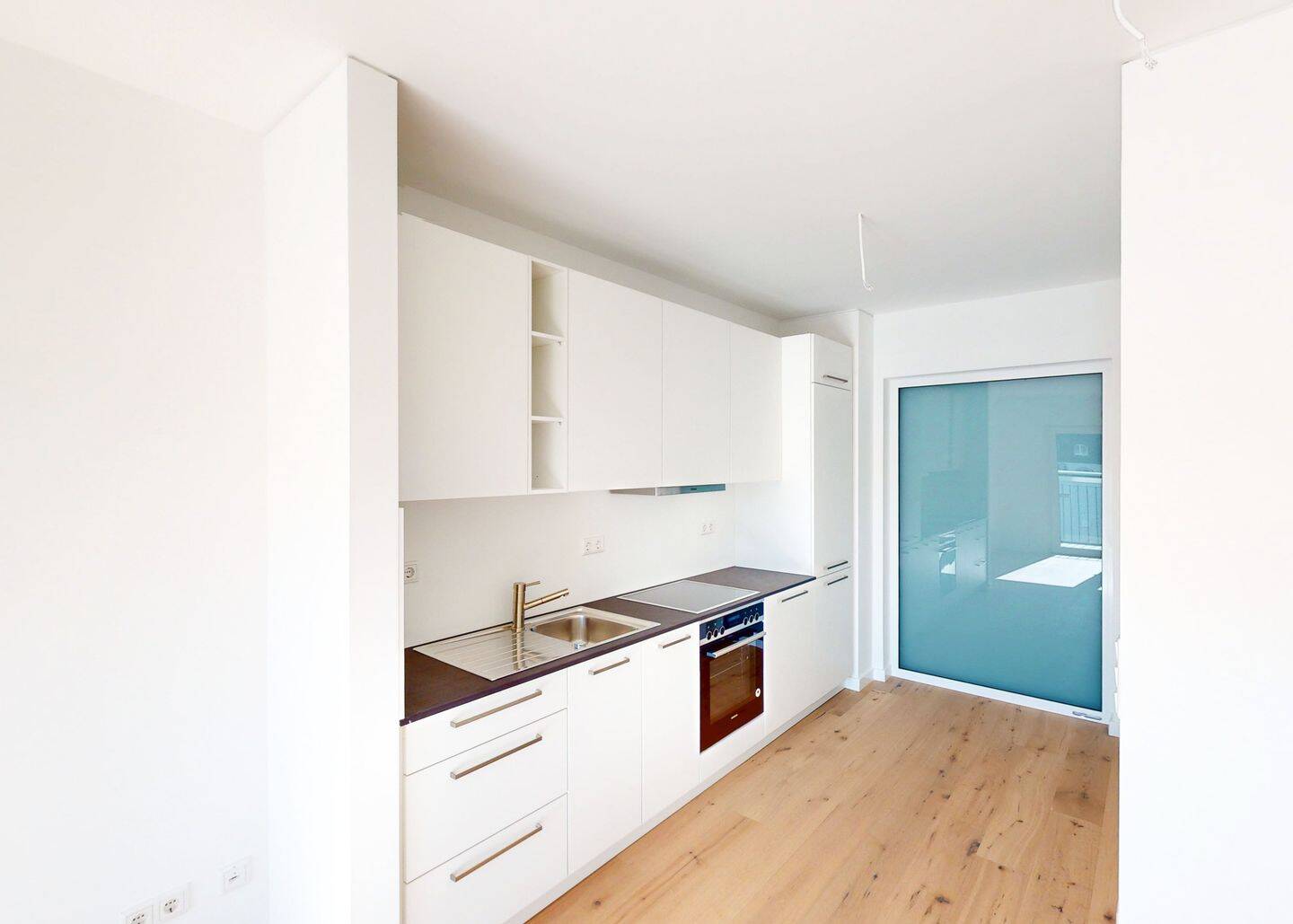 Weitläufige 2-Zimmer-Wohnung mit Loggia für moderne Ansprüche