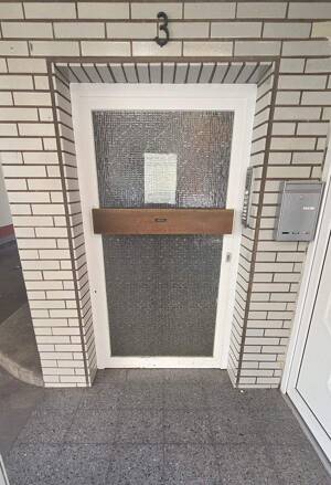 GELEGENHEIT!!! TOP RENOVIERTE 3 ZIMMER DACHGESCHOSS WOHNUNG in DUISBURG - RHEINHAUSEN - MITTE!!! – 47226 Duisburg – Vorschaubild 2