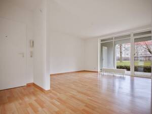 Provisionsfreie 3-Raumwohnung im Erdgeschoss mit Balkon zu vermieten! – 4758 Oschatz – Vorschaubild 4