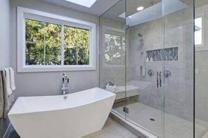 ETW / 4 Zi. / 2 Bäder / Balkon / Ankleide / sehr ruhig – 6108 Halle (Saale) – Vorschaubild 3