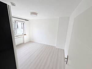 Helles 2-Zimmer-Wohnung mit Balkon – 50678 Köln – Vorschaubild 9