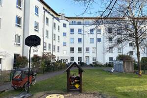 Rodenkirchen, Gutgeschnittene vermietete 3-Zimmer-Wohnung nebst Tiefgaragenstellplatz – 50996 Köln – Vorschaubild 3