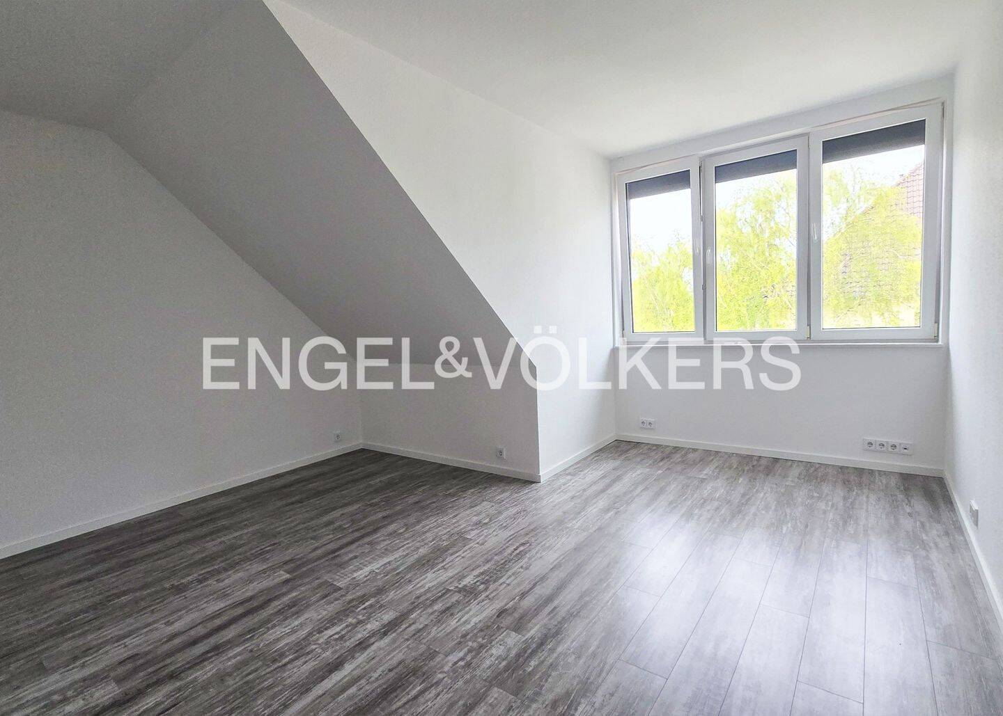 Bequem ankommen, entspannt genießen: Ihre neue Wohnung mit Lift und zwei Sonnenbalkonen – Braunschweig – Vorschaubild 7