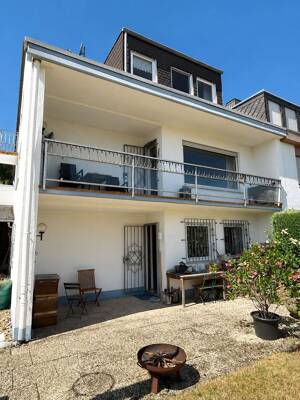 Viel Platz zum Leben - Einfamilienhaus mit großem Garten, Garage und Balkon in Koblenz-Metternich – 56072 Koblenz – Vorschaubild 2