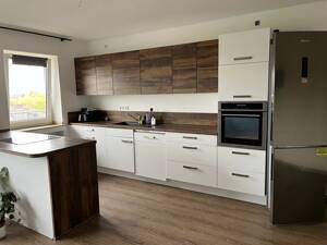 "Haus am Park" 4,5 Zimmer-Wohnung mit Einbauküche in 47226 Duisburg-Rheinhausen "Aufzug vorhanden" – 47226 Duisburg – Vorschaubild 7