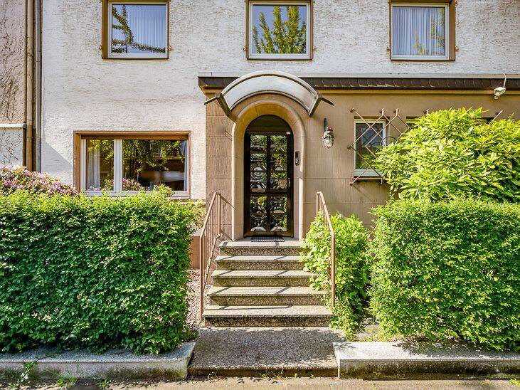 Herrschaftszeiten - Dreifamilienhaus in gehobener Stadtlage, Duisburg-Dellviertel – Duisburg – Vorschaubild 2